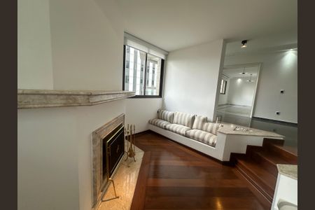 Apartamento à venda com 285m², 3 quartos e 4 vagasLareira