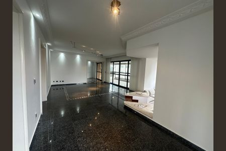 Apartamento à venda com 285m², 3 quartos e 4 vagasSala