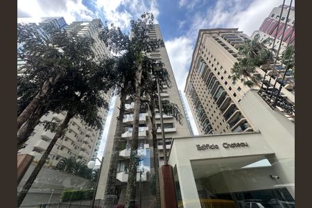 Apartamento à venda com 285m², 3 quartos e 4 vagasFachada