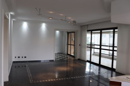 Apartamento à venda com 285m², 3 quartos e 4 vagasSala