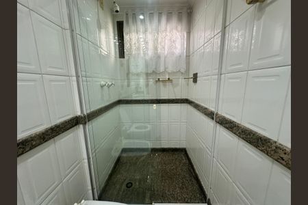 Apartamento à venda com 285m², 3 quartos e 4 vagasBanheiro