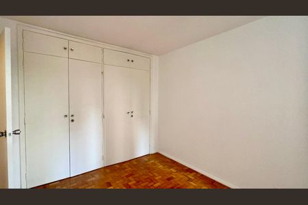 Apartamento à venda com 75m², 2 quartos e 1 vagaQuarto 2