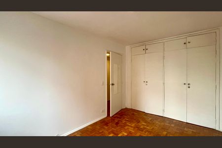 Quarto 1 de apartamento à venda com 2 quartos, 75m² em Jardim Paulista, São Paulo