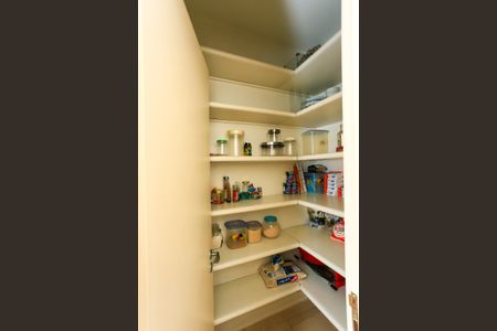 Apartamento à venda com 350m², 4 quartos e 4 vagas Apartamento à venda com 350m², 4 quartos e 4 vagascozinha