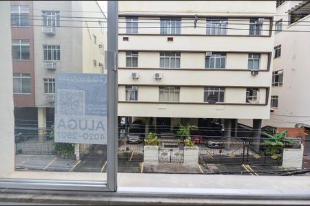 Apartamento para alugar com 70m², 2 quartos e 1 vaga Apartamento para alugar com 70m², 2 quartos e 1 vagaSala