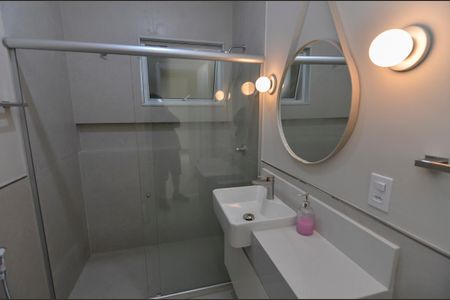 Apartamento para alugar com 70m², 2 quartos e 1 vaga Apartamento para alugar com 70m², 2 quartos e 1 vagaBanheiro