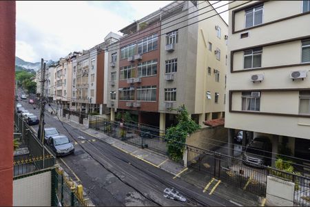 Apartamento para alugar com 70m², 2 quartos e 1 vaga Apartamento para alugar com 70m², 2 quartos e 1 vagaSala