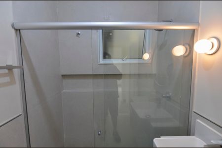 Apartamento para alugar com 70m², 2 quartos e 1 vaga Apartamento para alugar com 70m², 2 quartos e 1 vagaBanheiro