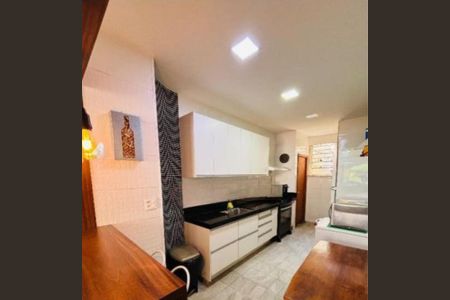 Apartamento à venda com 139m², 3 quartos e sem vaga Apartamento à venda com 139m², 3 quartos e sem vagaCozinha