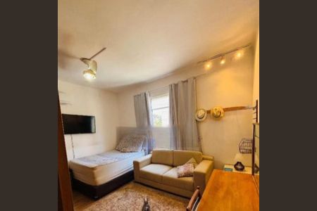 Apartamento à venda com 139m², 3 quartos e sem vaga Apartamento à venda com 139m², 3 quartos e sem vagaQuarto