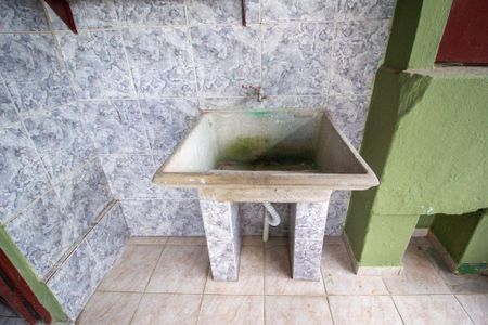 Casa para alugar com 50m², 1 quarto e sem vagaÁrea de Serviço