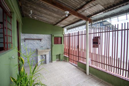 Casa para alugar com 50m², 1 quarto e sem vagaÁrea de Serviço