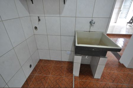 Casa para alugar com 100m², 2 quartos e 1 vagaÁrea de Serviço