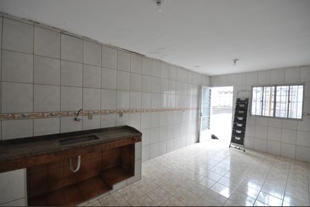Casa para alugar com 100m², 2 quartos e 1 vagaCozinha
