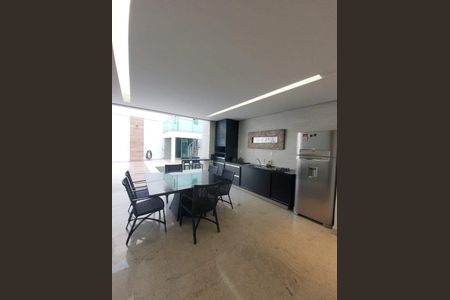 Casa de condomínio à venda com 360m², 4 quartos e 4 vagasCozinha