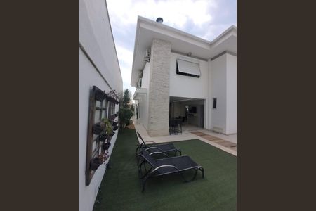 Casa de condomínio à venda com 360m², 4 quartos e 4 vagasÁrea Externa
