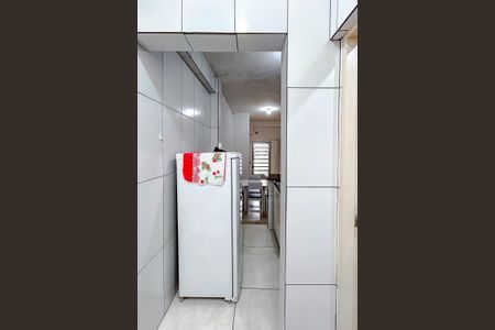 Casa de condomínio para alugar com 28m², 1 quarto e sem vagaÁrea de Serviço