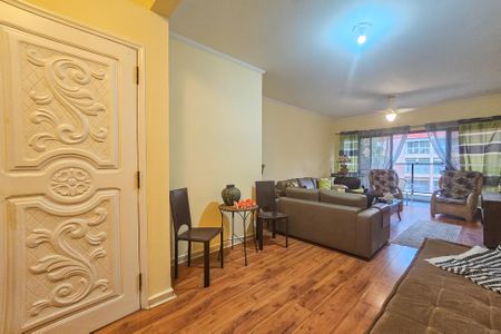 Apartamento para alugar com 140m², 3 quartos e 1 vaga Apartamento para alugar com 140m², 3 quartos e 1 vagaSala