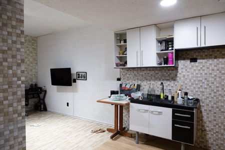 Casa à venda com 380m², 5 quartos e 2 vagasSala e Cozinha  - Casa 2