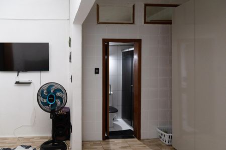 Casa à venda com 380m², 5 quartos e 2 vagasQuarto - Casa 2