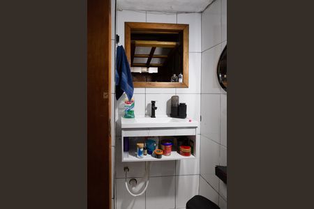 Casa à venda com 380m², 5 quartos e 2 vagasBanheiro  - Casa 2
