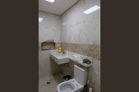Casa à venda com 380m², 5 quartos e 2 vagasBanheiro Social - Casa 1