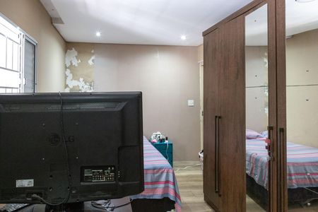 Casa à venda com 380m², 5 quartos e 2 vagasQuarto 2 - Casa 1