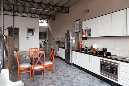 Casa à venda com 380m², 5 quartos e 2 vagasCozinha  - Casa 3