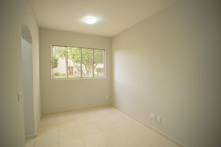 SALA de apartamento à venda com 2 quartos, 54m² em Parque Maria Domitila, São Paulo