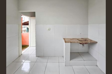 Casa para alugar com 40m², 2 quartos e 1 vaga Casa para alugar com 40m², 2 quartos e 1 vagaCozinha