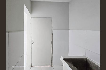 Casa para alugar com 40m², 2 quartos e 1 vaga Casa para alugar com 40m², 2 quartos e 1 vagaÁrea de serviço