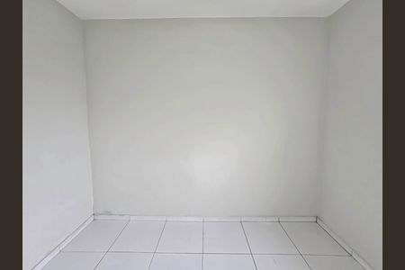 Quarto de casa para alugar com 2 quartos, 40m² em São Januário (justinópolis), Ribeirão das Neves