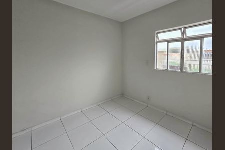 Quarto de casa para alugar com 2 quartos, 40m² em São Januário (justinópolis), Ribeirão das Neves