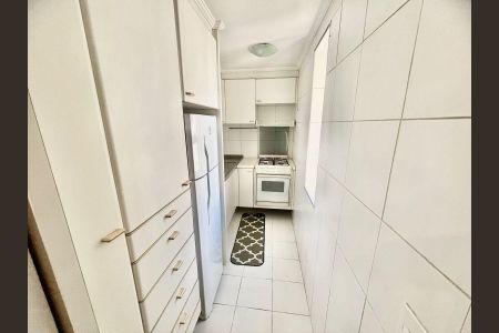 Banheiro de apartamento para alugar com 2 quartos, 62m² em Vila Nova Conceição, São Paulo