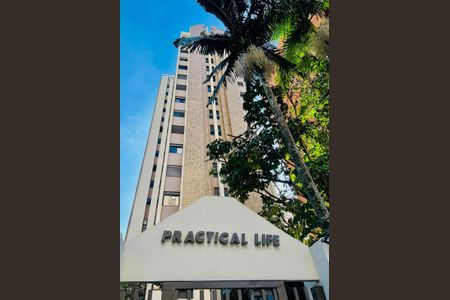 Apartamento para alugar com 62m², 2 quartos e 1 vaga Apartamento para alugar com 62m², 2 quartos e 1 vagaFachada