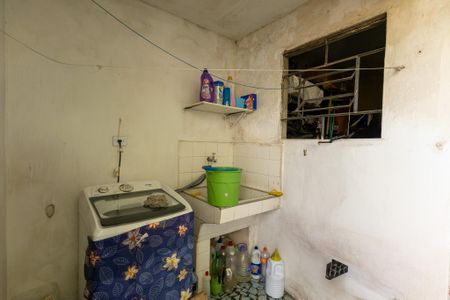 Casa à venda com 297m², 2 quartos e 2 vagasÁrea de Serviço - Quintal