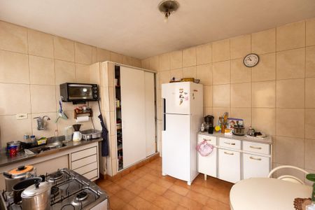 Casa à venda com 297m², 2 quartos e 2 vagasCozinha