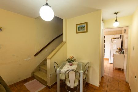 Casa à venda com 297m², 2 quartos e 2 vagasSala de estar - jantar