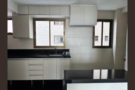 Apartamento para alugar com 2 quartos, 70m² em Lourdes, Belo Horizonte