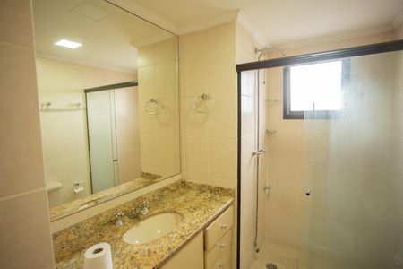 Apartamento à venda com 84m², 3 quartos e 2 vagas Apartamento à venda com 84m², 3 quartos e 2 vagasBANHEIRO DA SUÍTE