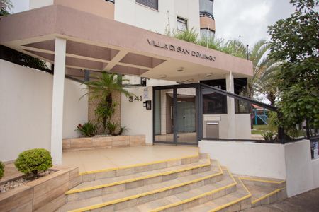 Apartamento à venda com 84m², 3 quartos e 2 vagas Apartamento à venda com 84m², 3 quartos e 2 vagasFACHADA