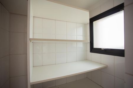 Apartamento à venda com 84m², 3 quartos e 2 vagas Apartamento à venda com 84m², 3 quartos e 2 vagasÁREA DE SERVIÇO