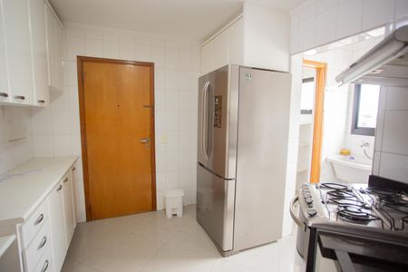 Apartamento à venda com 84m², 3 quartos e 2 vagas Apartamento à venda com 84m², 3 quartos e 2 vagasCOZINHA