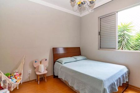 Apartamento à venda com 4 quartos, 135m² em Buritis, Belo Horizonte