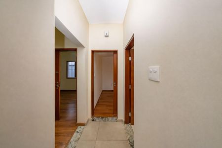 Casa à venda com 3 quartos, 187m² em Padre Eustáquio, Belo Horizonte