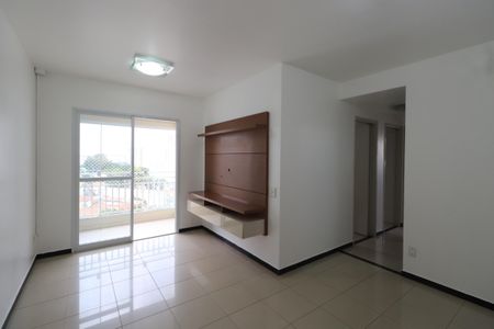 Sala de apartamento à venda com 3 quartos, 69m² em Chácara Seis de Outubro, São Paulo