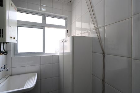 Apartamento à venda com 69m², 3 quartos e 1 vagaÁrea de Serviço