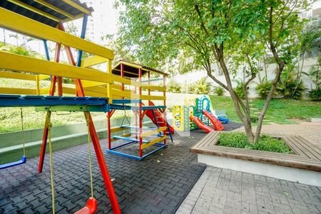 Apartamento à venda com 69m², 3 quartos e 1 vaga Apartamento à venda com 69m², 3 quartos e 1 vagaÁrea comum - Playground