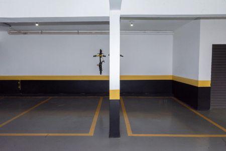 Apartamento à venda com 203m², 4 quartos e 2 vagas Apartamento à venda com 203m², 4 quartos e 2 vagasGaragem