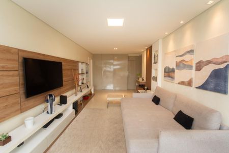 Apartamento à venda com 203m², 4 quartos e 2 vagas Apartamento à venda com 203m², 4 quartos e 2 vagasSala